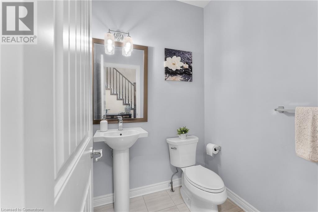 13 Hopkins Street, Thorold, Ontario  L2V 0E9 - Photo 7 - 40735529