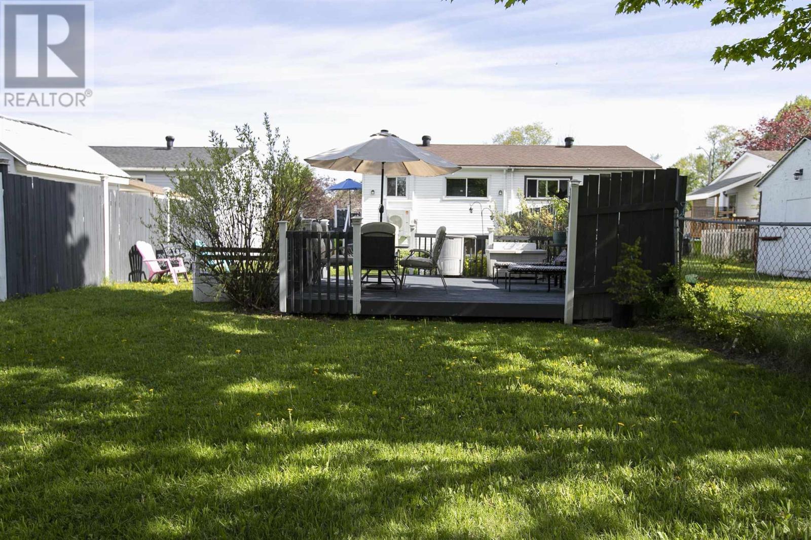 33 Breton Rd, Sault Ste. Marie, Ontario  P6B 5S9 - Photo 12 - SM251296