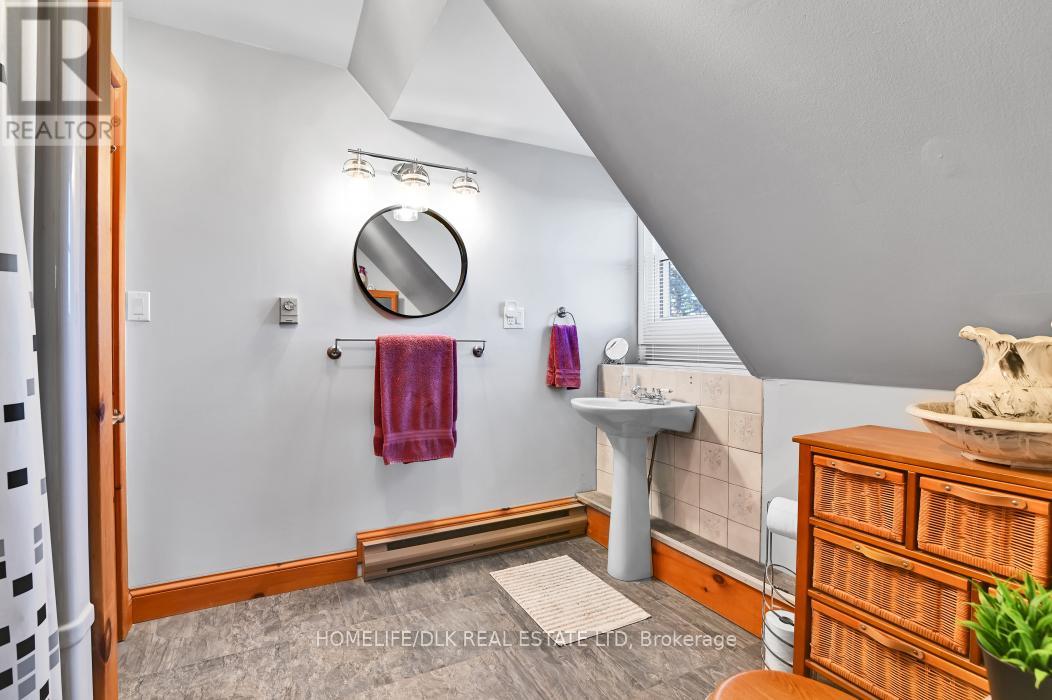 81 Trotters Lane, Rideau Lakes, Ontario  K0G 1X0 - Photo 24 - X12084339