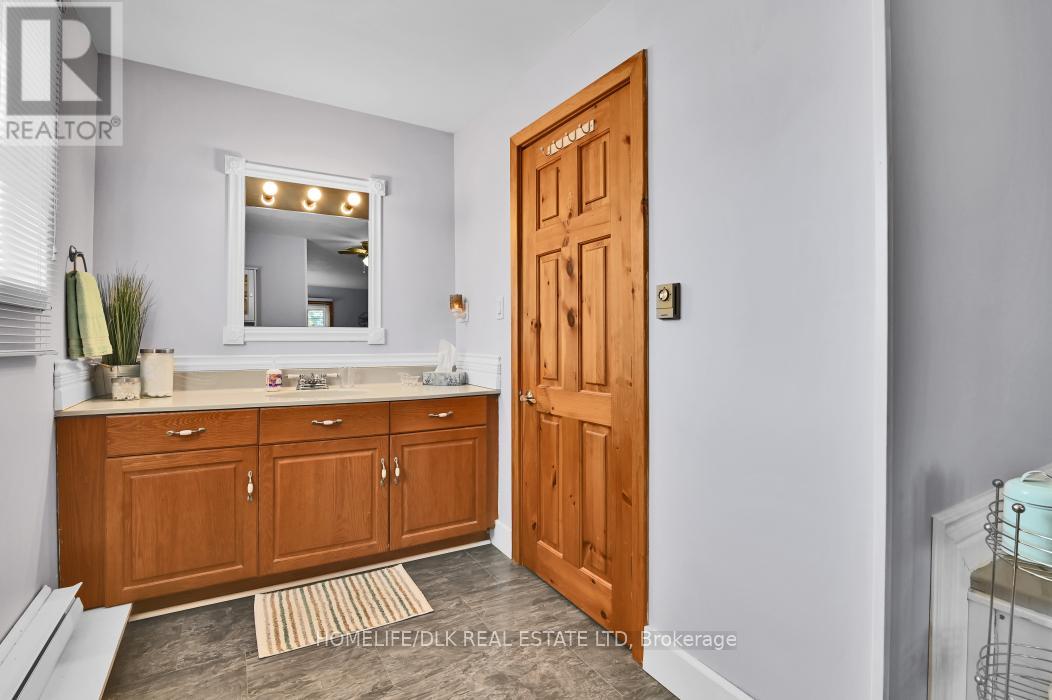 81 Trotters Lane, Rideau Lakes, Ontario  K0G 1X0 - Photo 27 - X12084339