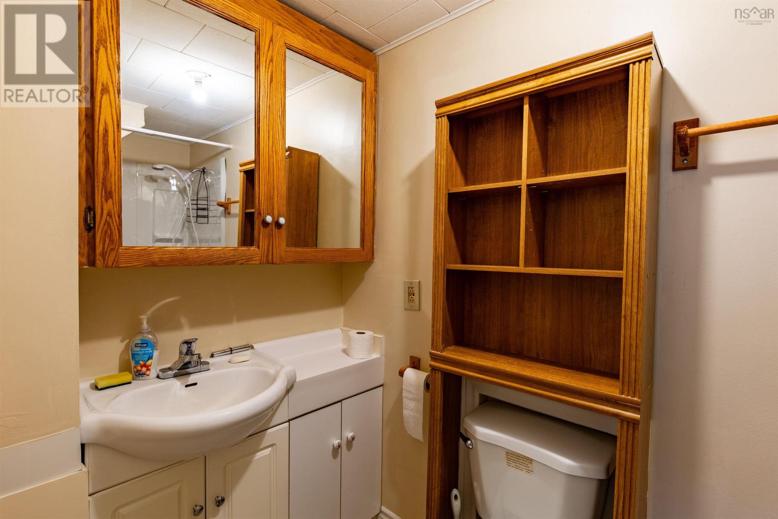 147 Chemin Des Cottreau Road, Wedgeport, Nova Scotia  B0W 3P0 - Photo 16 - 202512823