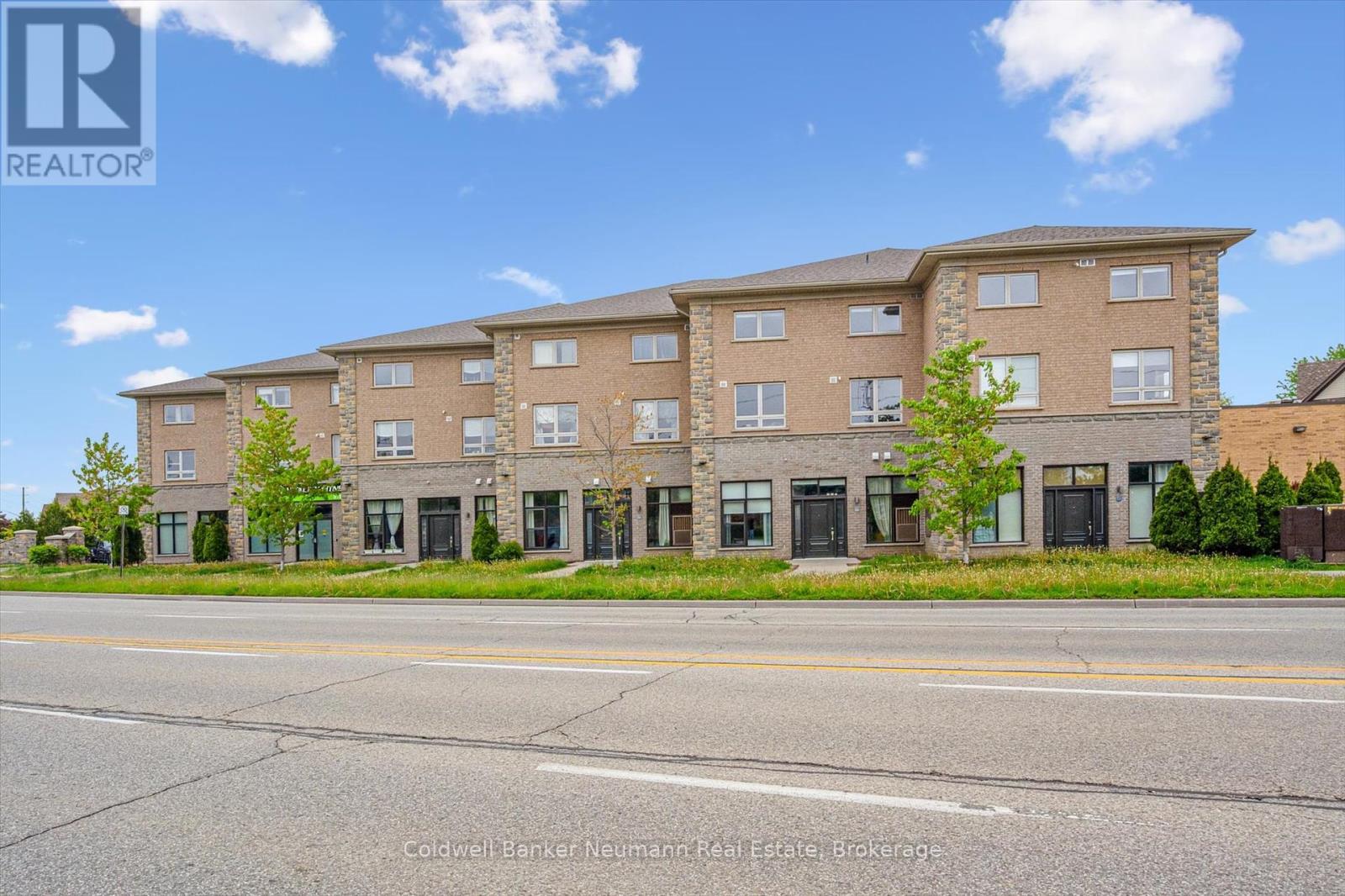 202 - 904 PAISLEY ROAD, Guelph, Ontario