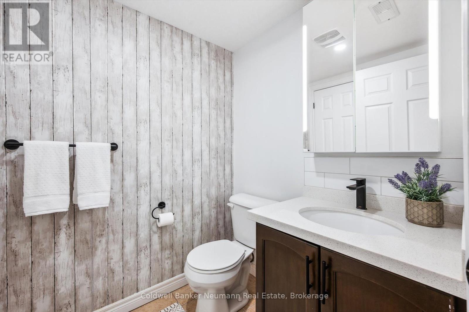 202 - 904 Paisley Road, Guelph, Ontario  N1K 0C6 - Photo 15 - X12184285
