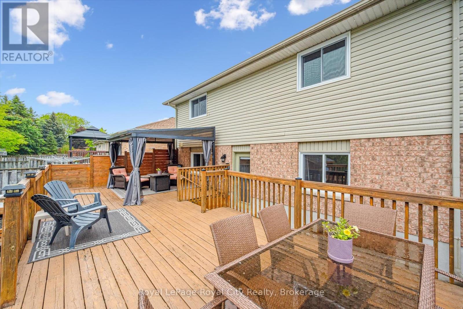 138 Pheasant Run Drive, Guelph, Ontario  N1C 1B3 - Photo 27 - X12184325