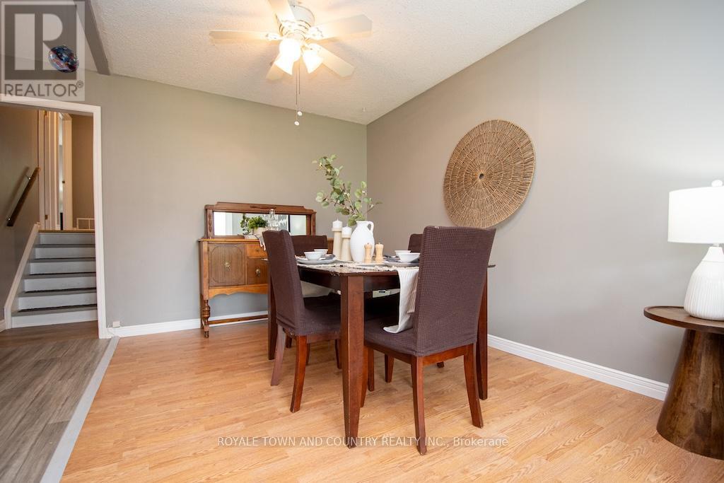 24 Mohawk Drive, Kawartha Lakes, Ontario  K9V 0J6 - Photo 9 - X12184199