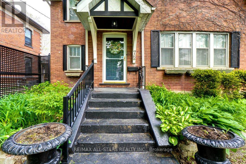 76 Bond Street W, Kawartha Lakes, Ontario  K9V 3R4 - Photo 2 - X12184203