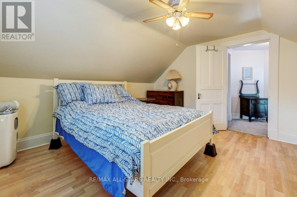 76 Bond Street W, Kawartha Lakes, Ontario  K9V 3R4 - Photo 26 - X12184203