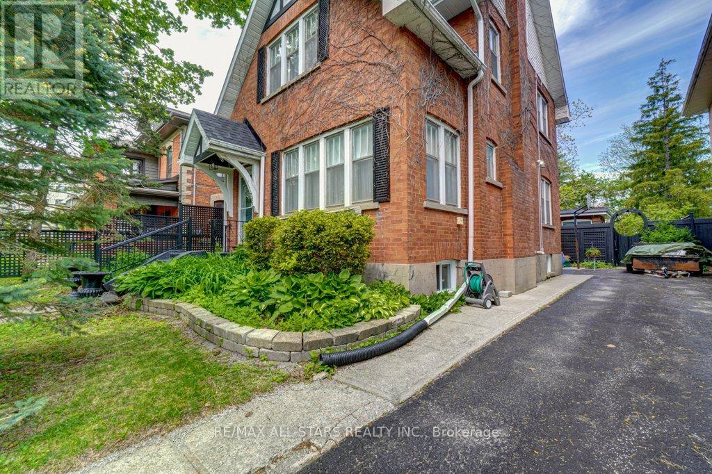 76 Bond Street W, Kawartha Lakes, Ontario  K9V 3R4 - Photo 31 - X12184203