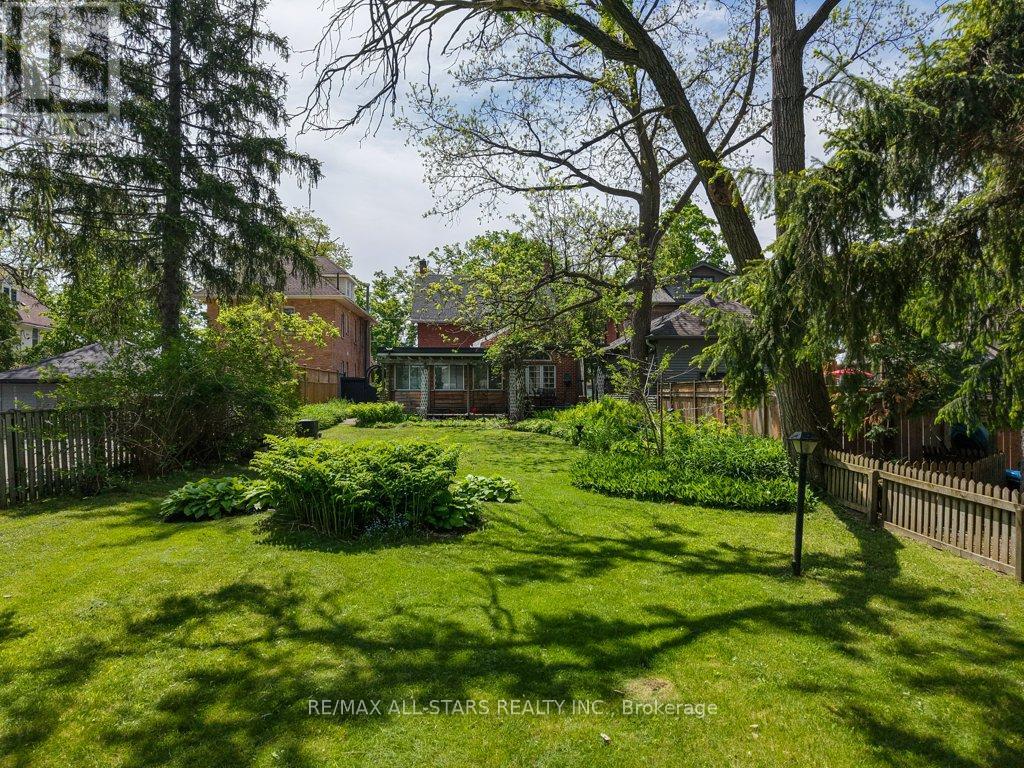 76 Bond Street W, Kawartha Lakes, Ontario  K9V 3R4 - Photo 35 - X12184203