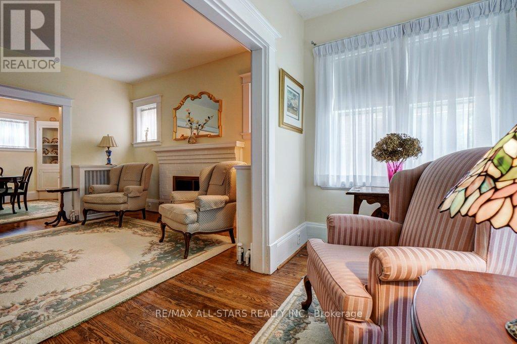 76 Bond Street W, Kawartha Lakes, Ontario  K9V 3R4 - Photo 4 - X12184203