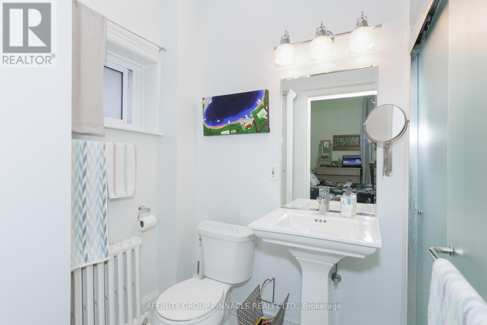 12 Russell Street E, Kawartha Lakes, Ontario  K9V 1Z8 - Photo 16 - X12184287