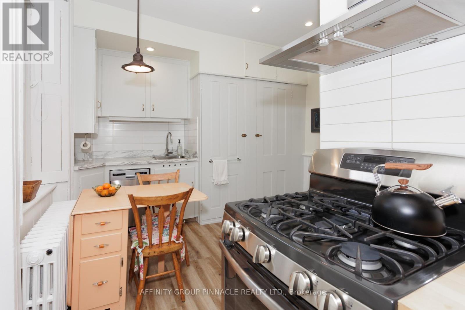 12 Russell Street E, Kawartha Lakes, Ontario  K9V 1Z8 - Photo 19 - X12184287