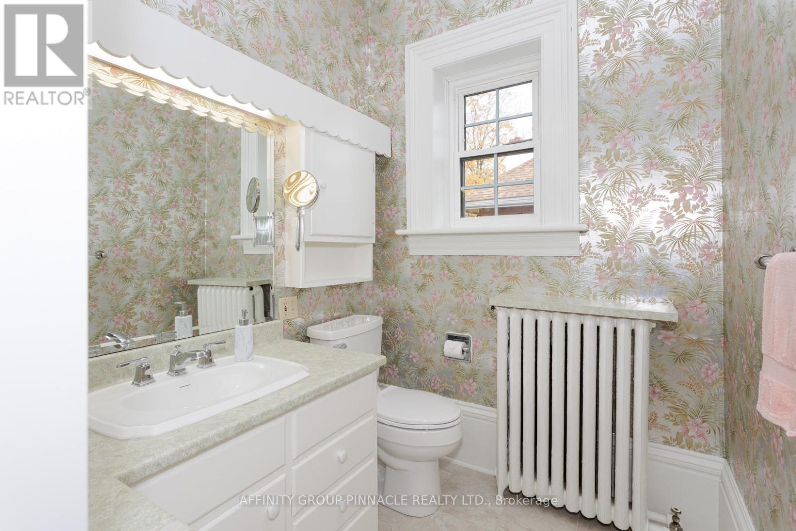 12 Russell Street E, Kawartha Lakes, Ontario  K9V 1Z8 - Photo 25 - X12184287