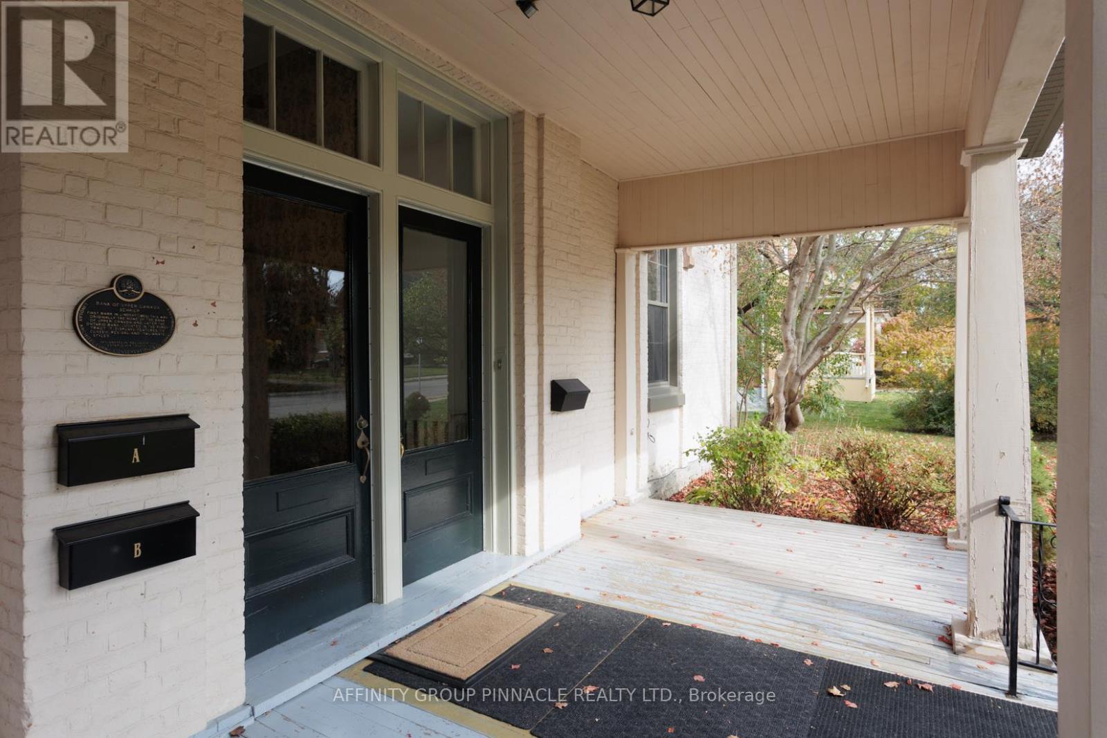 12 Russell Street E, Kawartha Lakes, Ontario  K9V 1Z8 - Photo 3 - X12184287