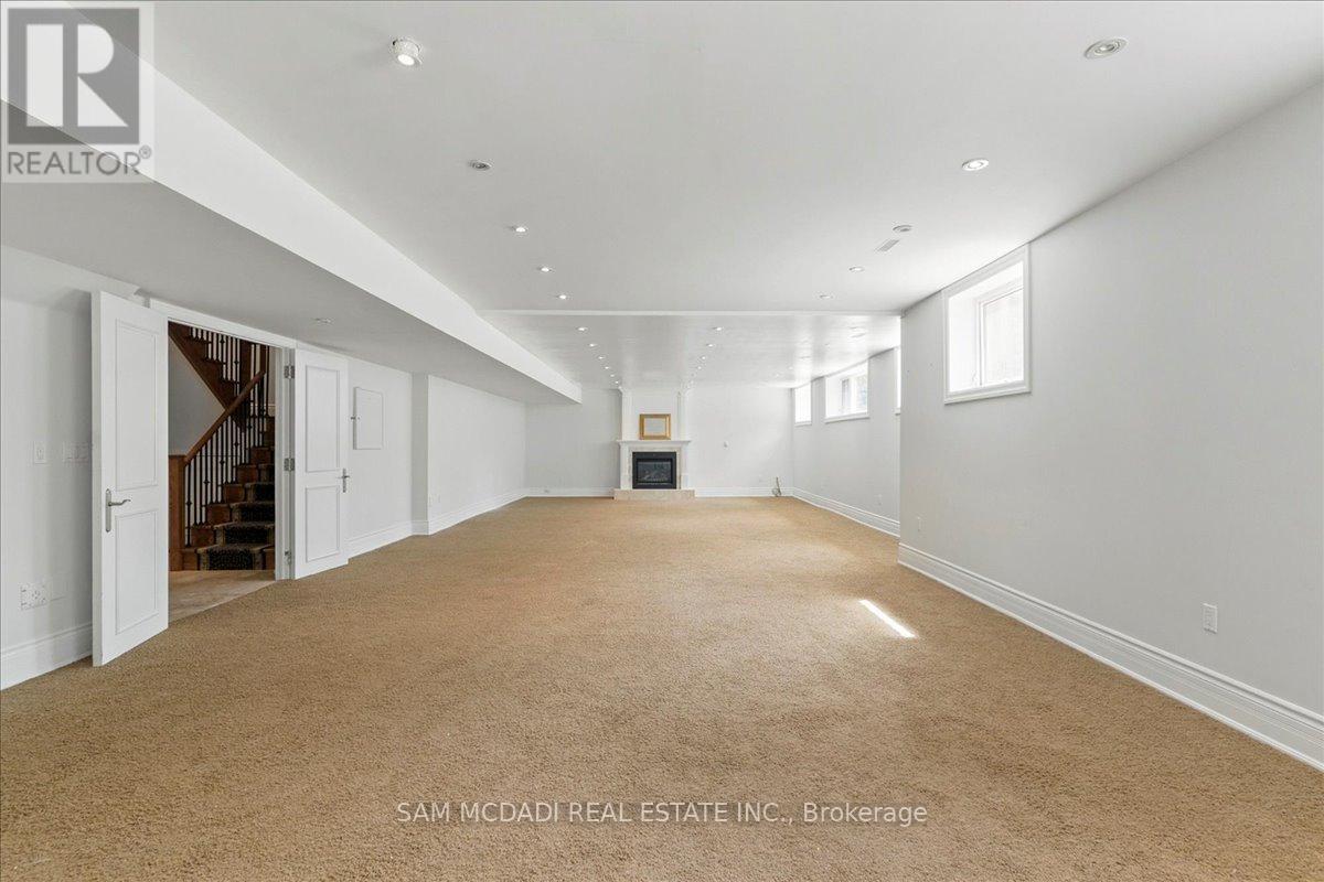 955 Albertson Crescent, Mississauga, Ontario  L5H 3C6 - Photo 28 - W12184092