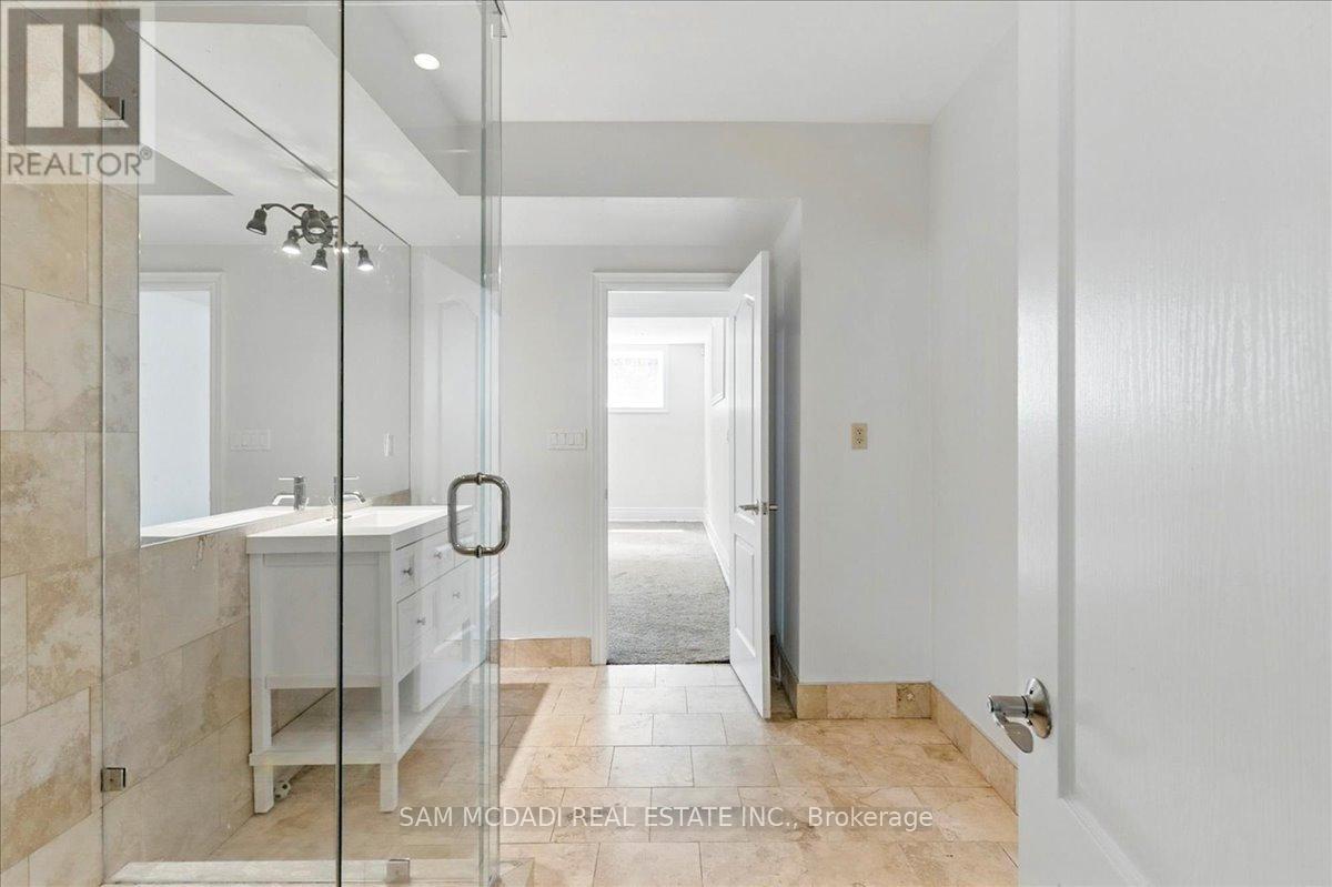 955 Albertson Crescent, Mississauga (Lorne Park), Ontario  L5H 3C6 - Photo 31 - W12184092