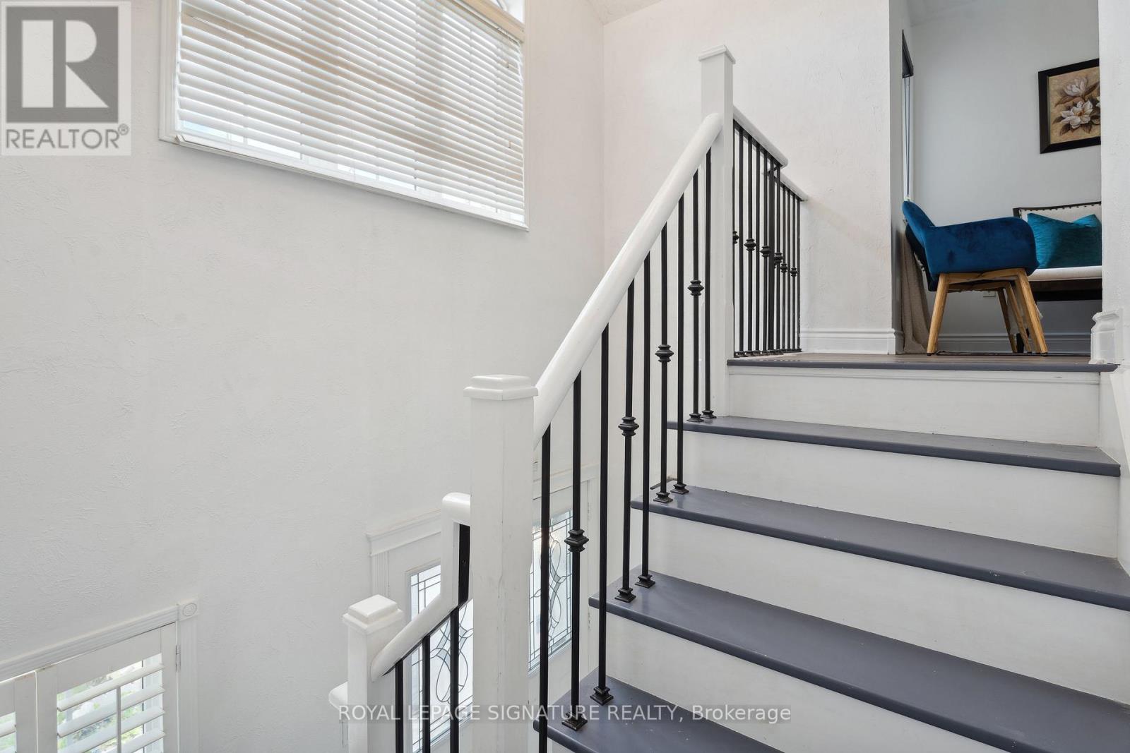 72 Penbridge Circle, Brampton, Ontario  L7A 2R1 - Photo 21 - W12184140