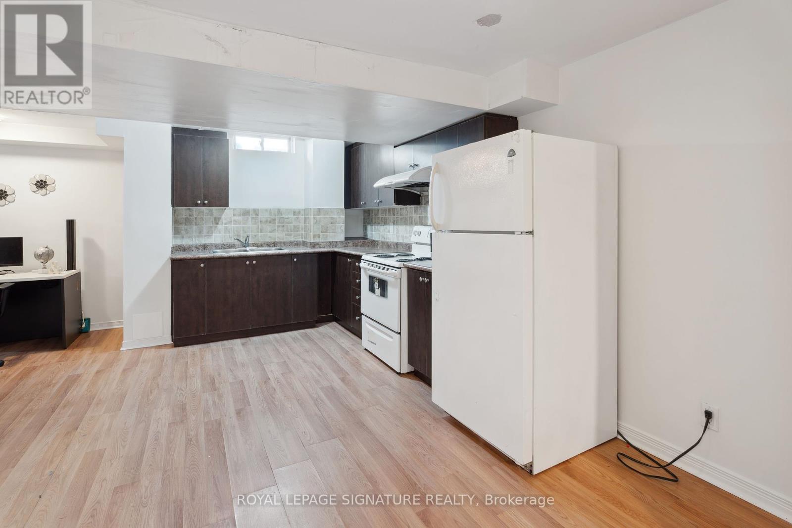 72 Penbridge Circle, Brampton, Ontario  L7A 2R1 - Photo 42 - W12184140