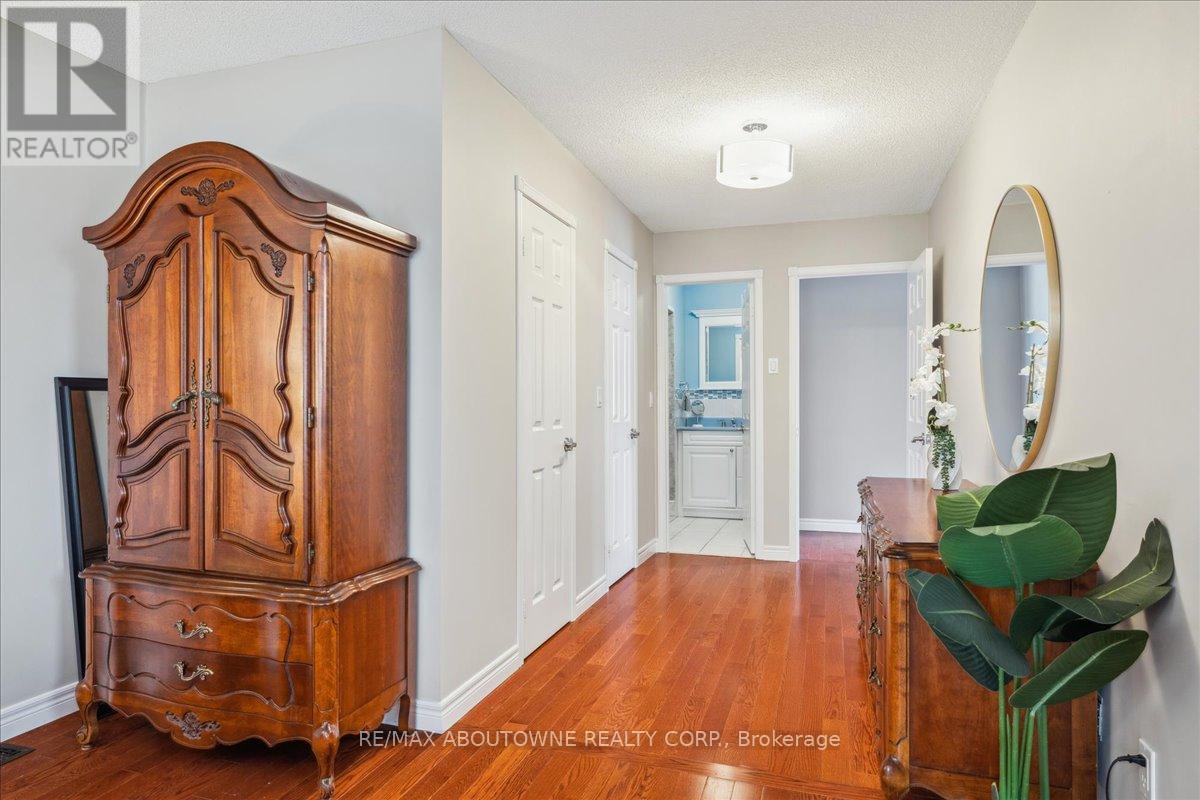3350 Columbine Crescent, Mississauga, Ontario  L5N 6A8 - Photo 26 - W12184182