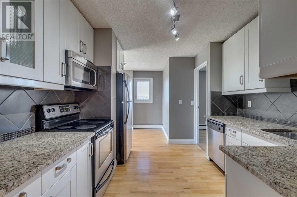 Property at 903, 1107 15 Avenue SW image 3