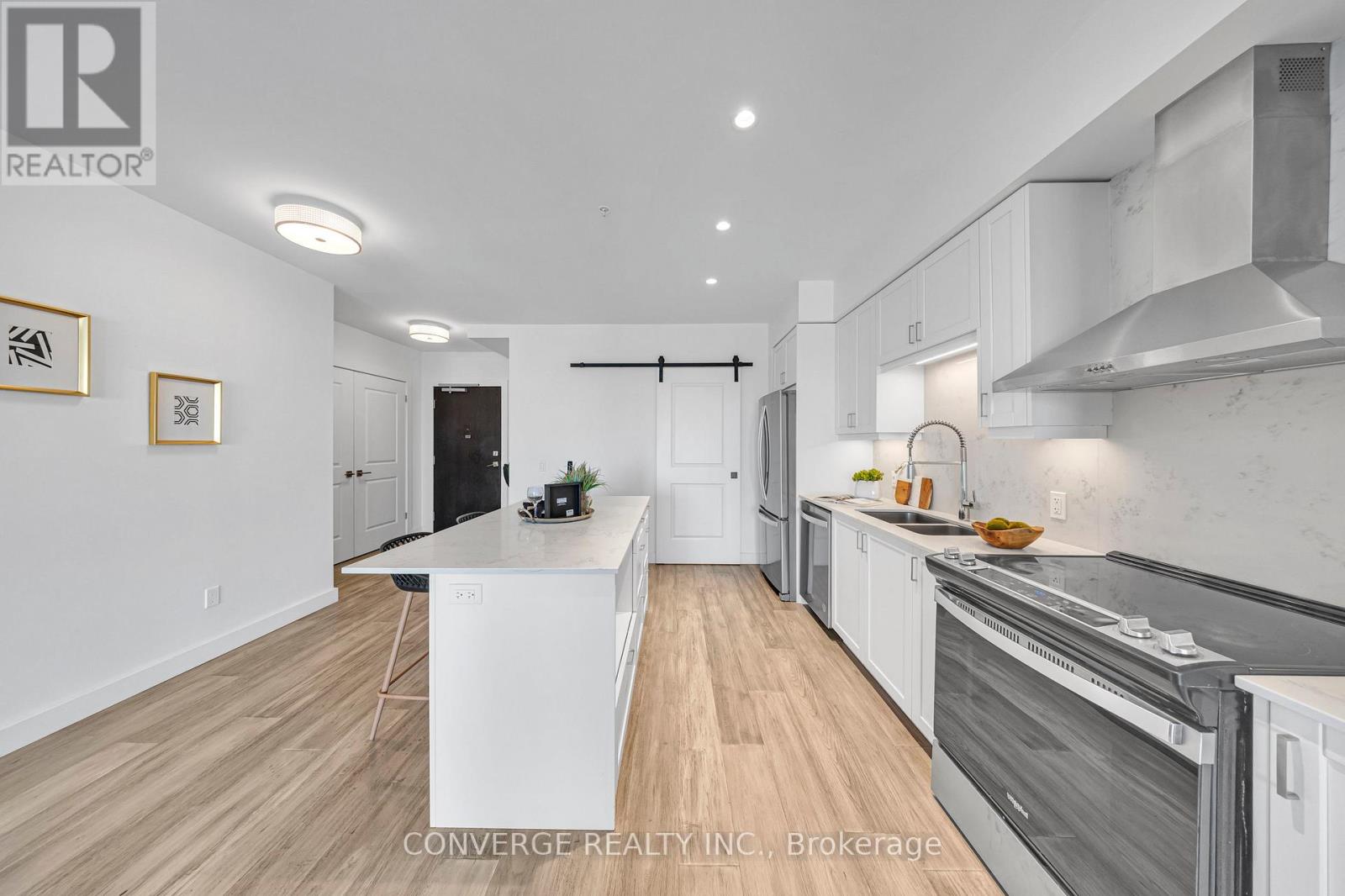 1903 - 15 Glebe Street, Cambridge, Ontario  N1S 0C3 - Photo 6 - X12176796