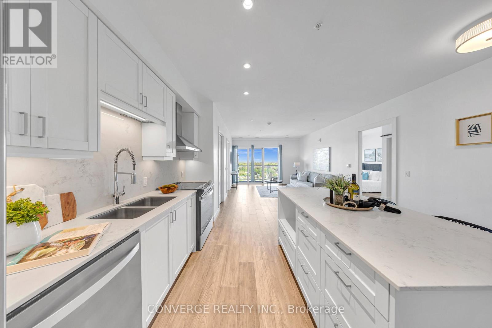 1903 - 15 Glebe Street, Cambridge, Ontario  N1S 0C3 - Photo 8 - X12176796