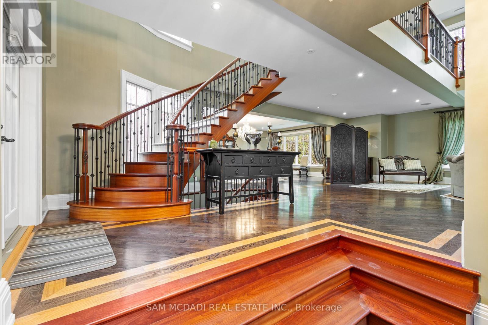 839 Lakeshore Road, Port Colborne (Sherkston), Ontario  L3K 5V3 - Photo 4 - X12184081