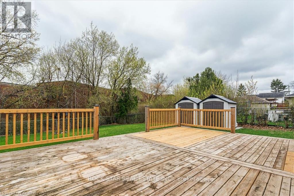 Upper - 10 Westdale Drive, St. Catharines, Ontario  L2S 2R8 - Photo 21 - X12184136
