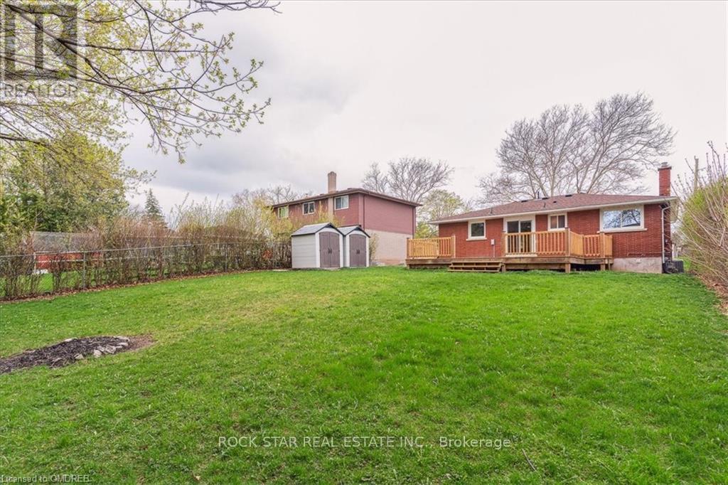 Upper - 10 Westdale Drive, St. Catharines, Ontario  L2S 2R8 - Photo 25 - X12184136