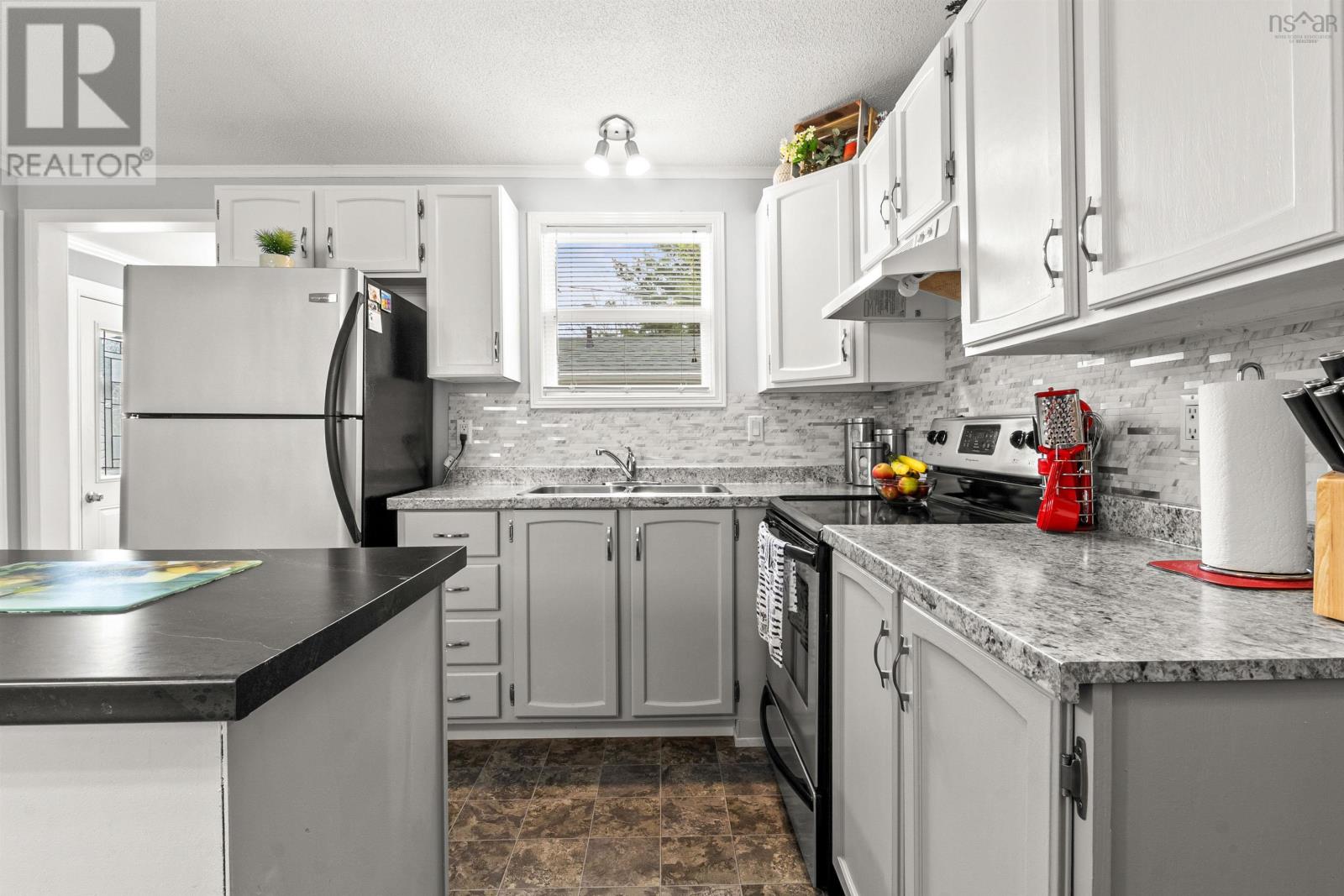 Property at 88 Brook Street image 5