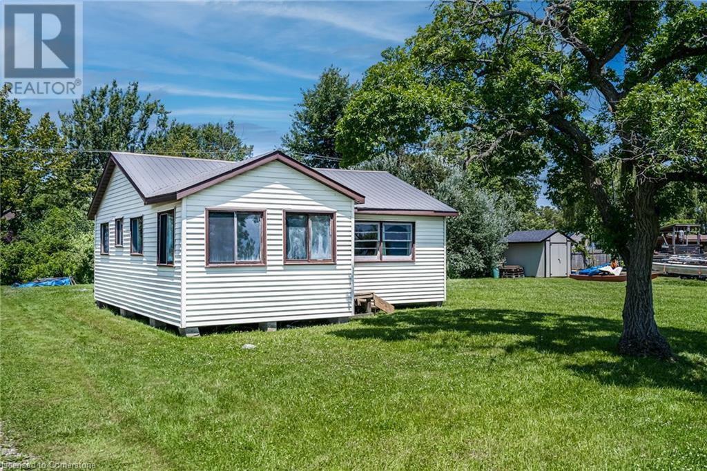Property at 845 LAKESHORE Road image 2