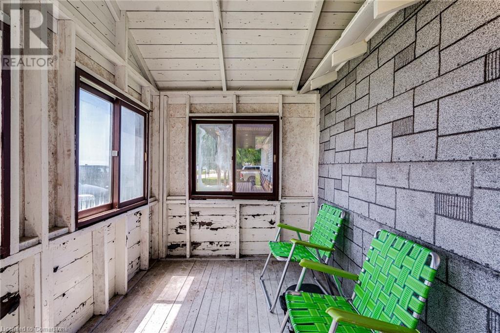 Property at 845 LAKESHORE Road image 5