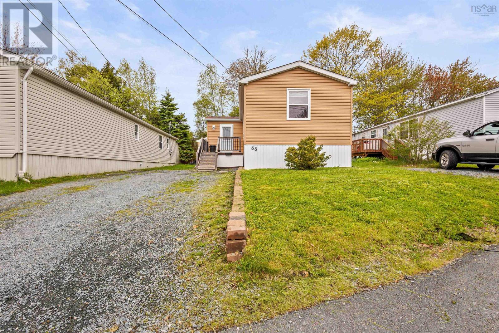 Property at 88 Brook Street image 2