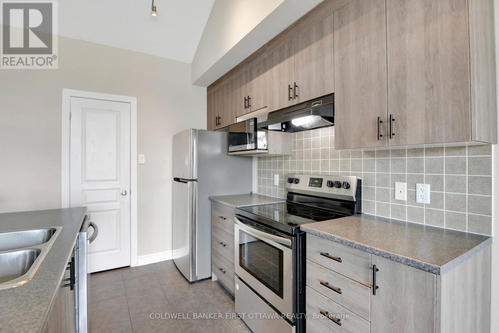 H - 188 Hornchurch Lane, Ottawa, Ontario  K2J 2T3 - Photo 15 - X12182229