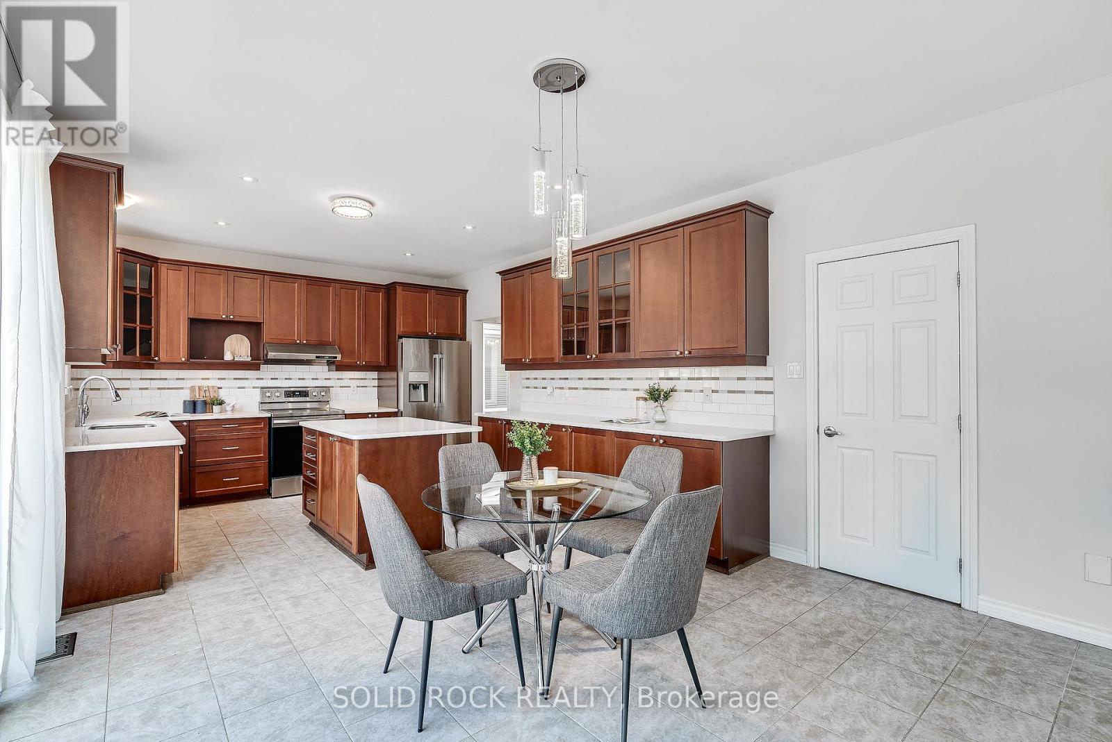 531 Bretby Crescent, Ottawa, Ontario  K2J 5P9 - Photo 13 - X12182942