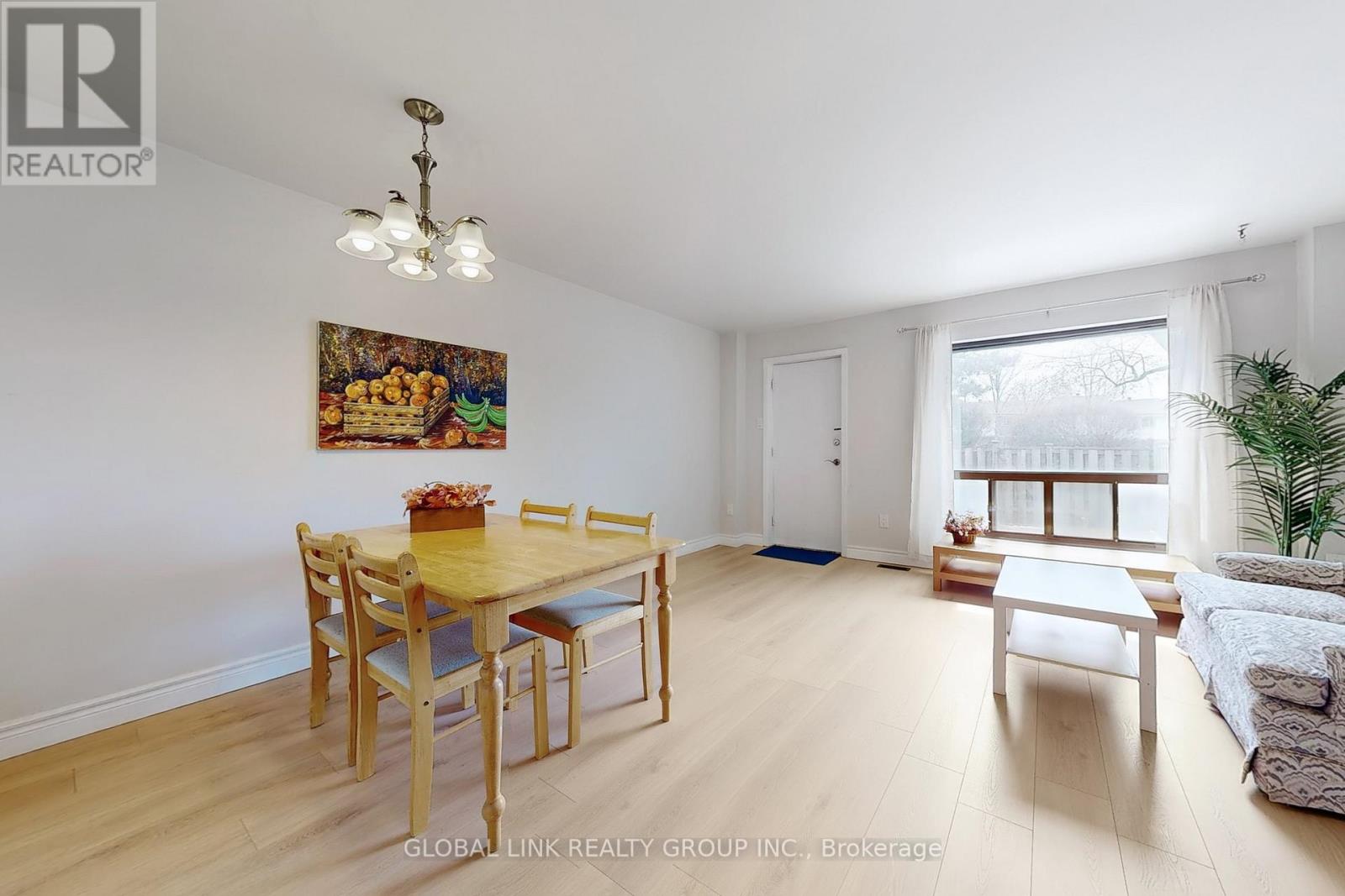 6 - 85 Rameau Drive S, Toronto, Ontario  M2H 1T6 - Photo 8 - C12184198
