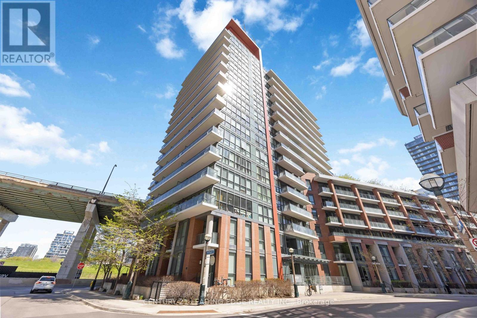 619 - 50 Bruyeres Mews, Toronto, Ontario  M5V 0H8 - Photo 1 - C12184217