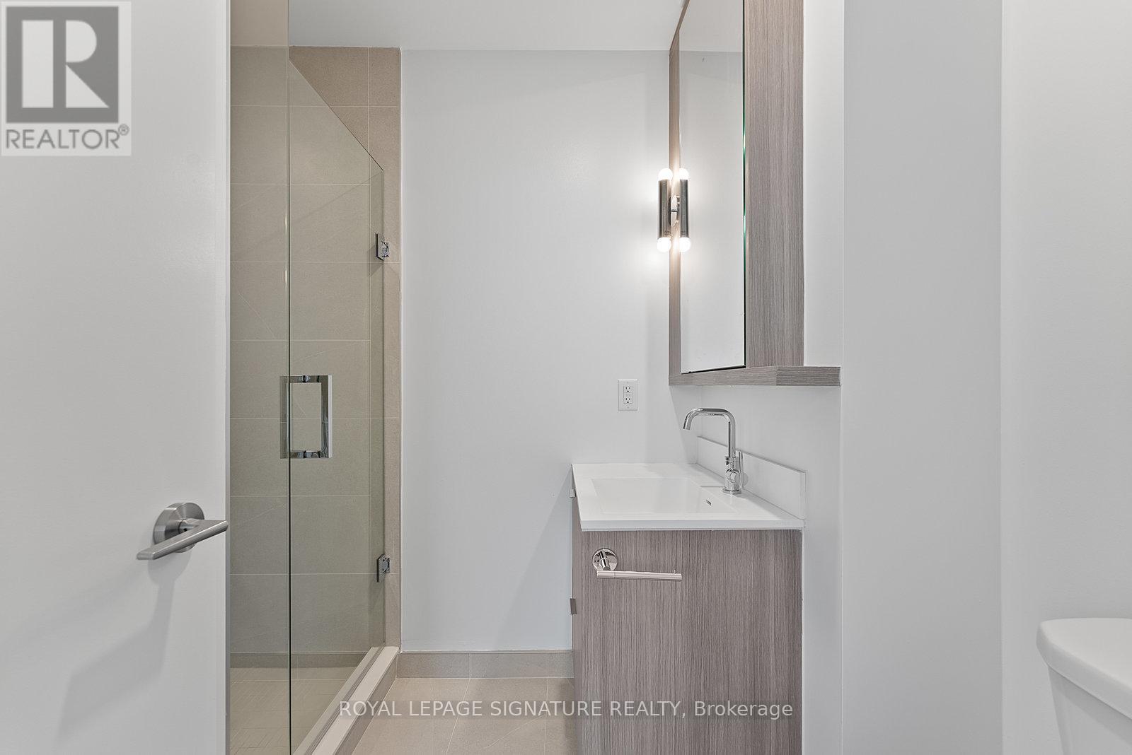529 - 625 Sheppard Avenue E, Toronto, Ontario  M2K 1C1 - Photo 24 - C12184220