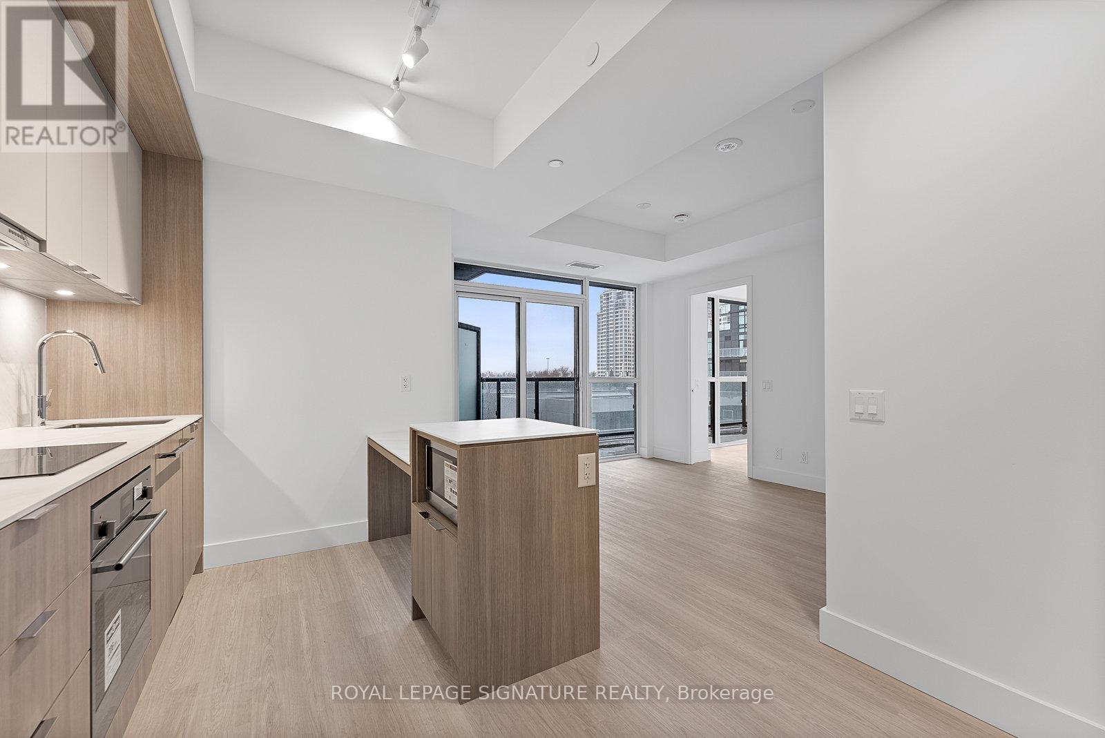 529 - 625 Sheppard Avenue E, Toronto, Ontario  M2K 1C1 - Photo 5 - C12184220