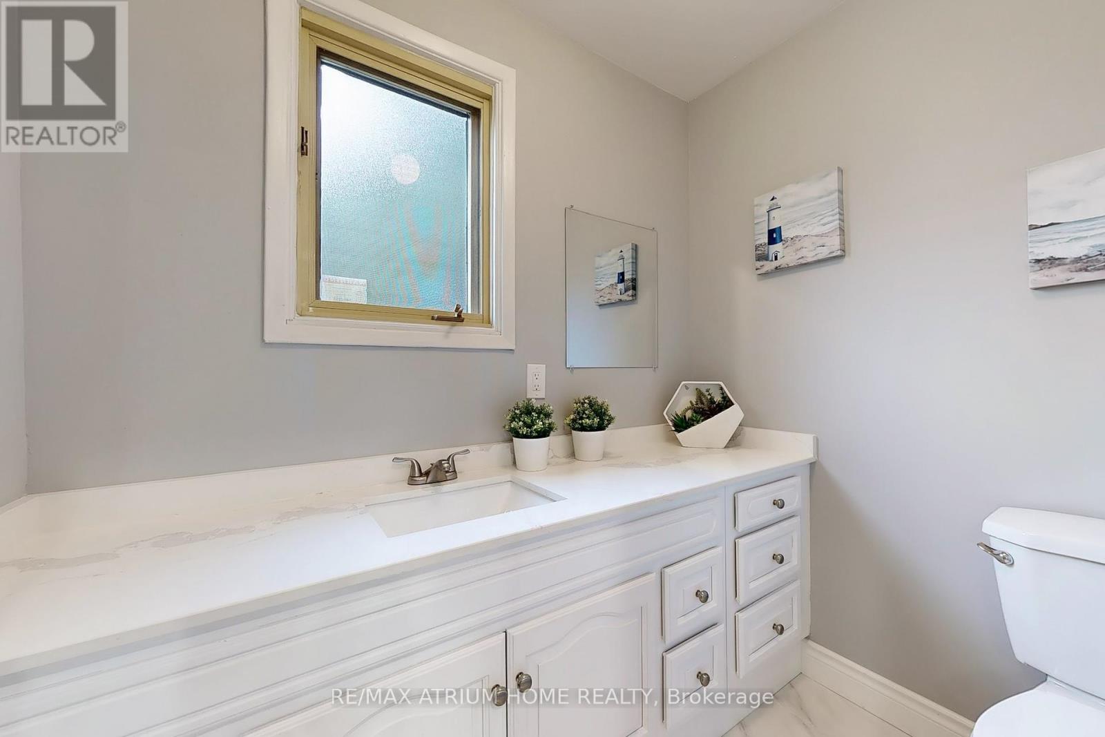 10 Townsend Road, Toronto, Ontario  M2H 2T2 - Photo 12 - C12184295