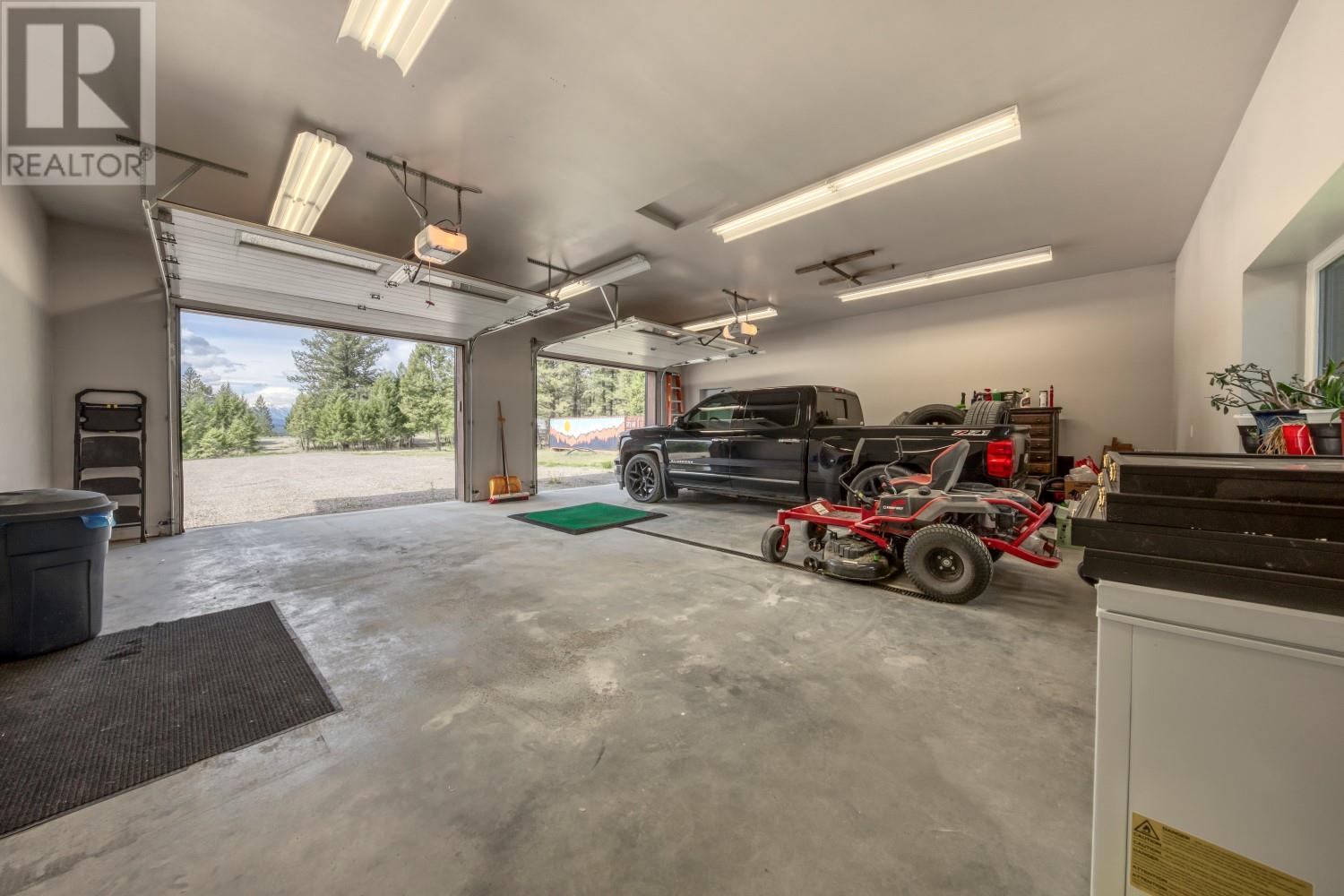5067 ARMSTRONG Road, Invermere, BC V0A1K2
