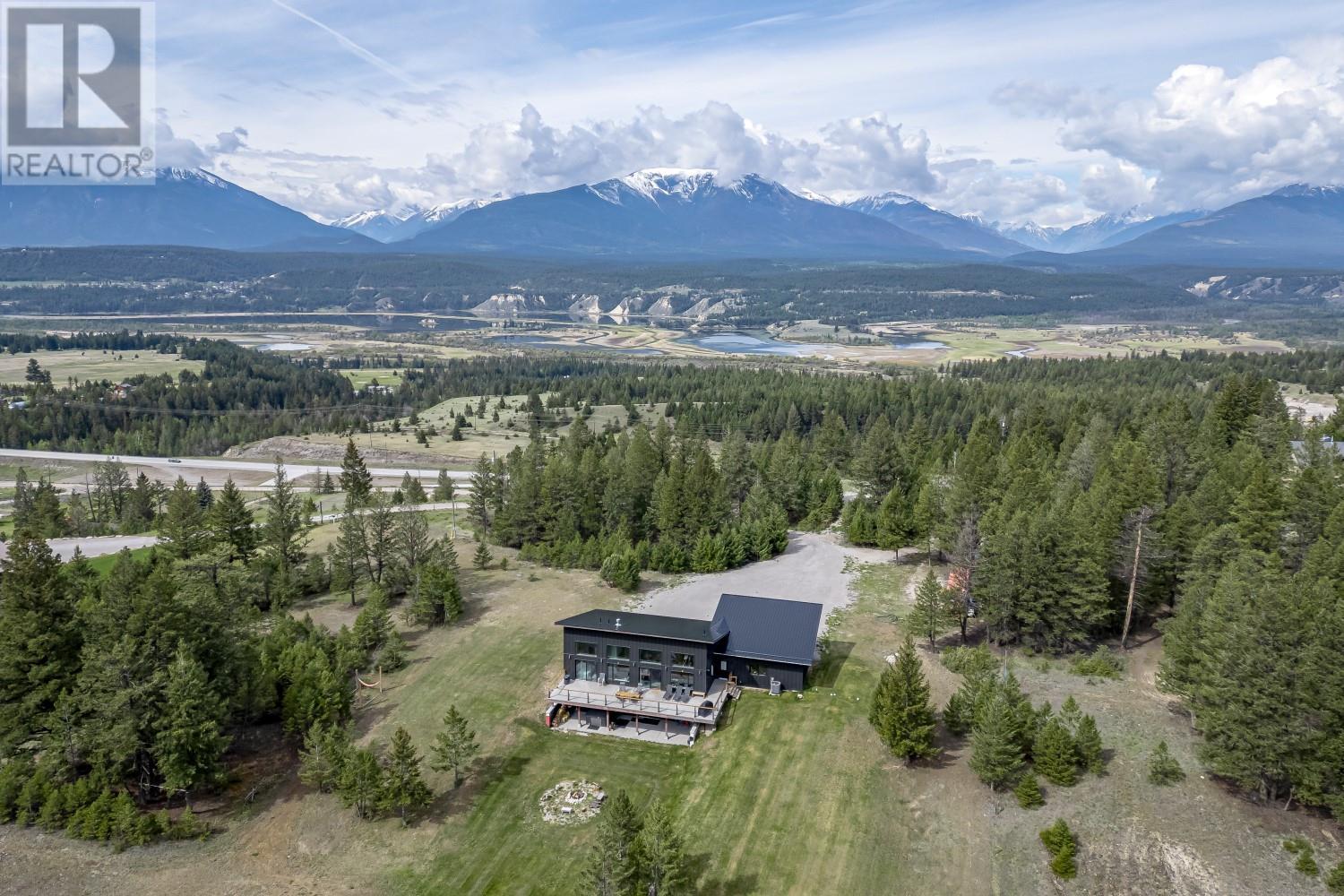 5067 ARMSTRONG Road, Invermere, BC V0A1K2