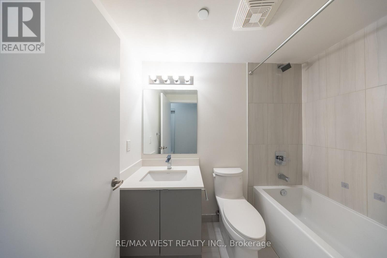 209 - 630 Greenwood Avenue, Toronto, Ontario  M4J 0A8 - Photo 6 - E12184314