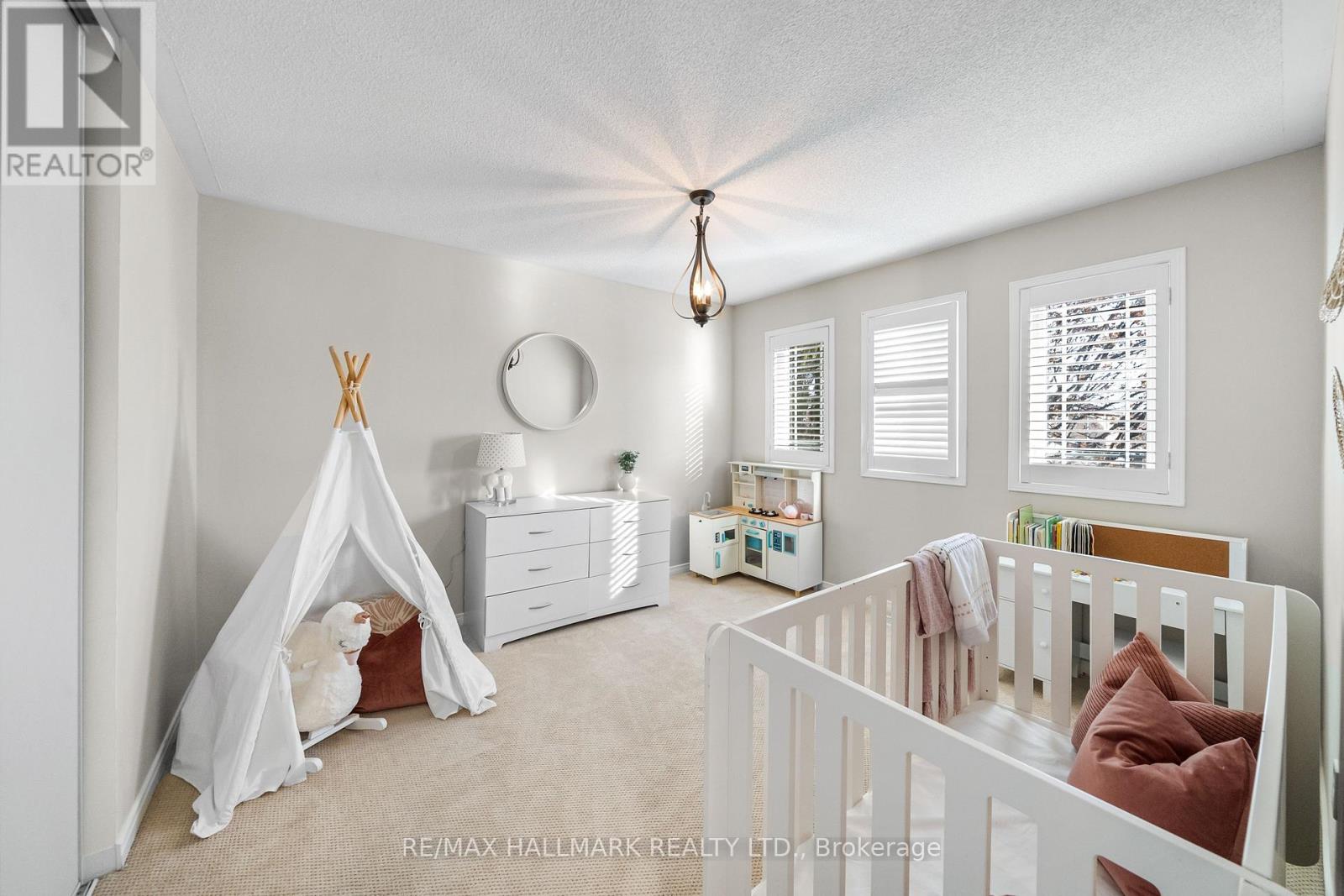12 Donald Wilson Street, Whitby, Ontario  L1R 2H5 - Photo 32 - E12184315