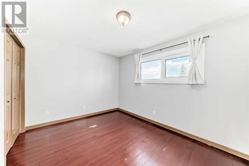 229 Sandarac Drive Nw, Calgary, Alberta  T3K 3W8 - Photo 19 - A2212633