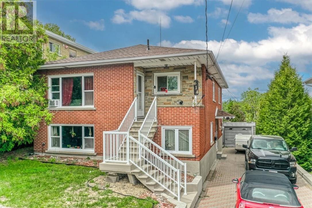 614 Pine Street, Sudbury, Ontario  P3C 1Y8 - Photo 1 - 2122485
