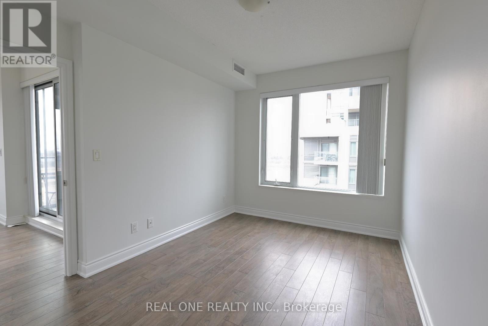 1216 - 277 South Park Road, Markham, Ontario  L3T 0B7 - Photo 11 - N12184305