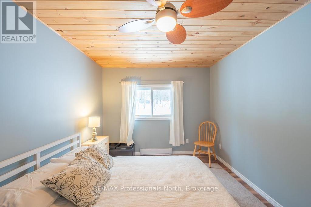 1145 Chelsea Lane, Algonquin Highlands, Ontario  K0M 1J1 - Photo 18 - X12175590