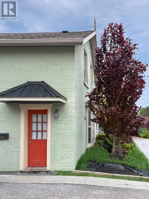Property at 140 ANTRIM STREET image 4