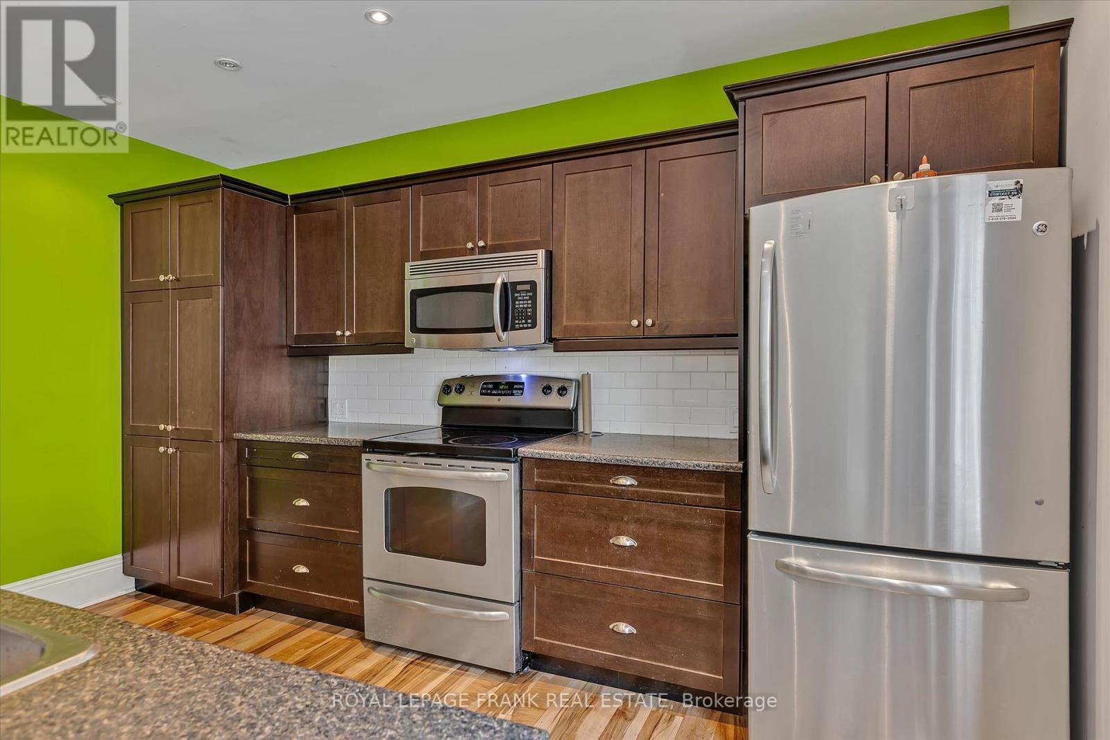 140 Antrim Street, Peterborough Central, Ontario  K9H 3G3 - Photo 9 - X12028635